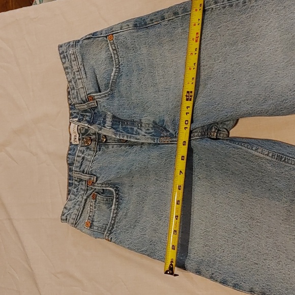 Zara High Waisted Button Fly Jean's - Picture 7 of 11